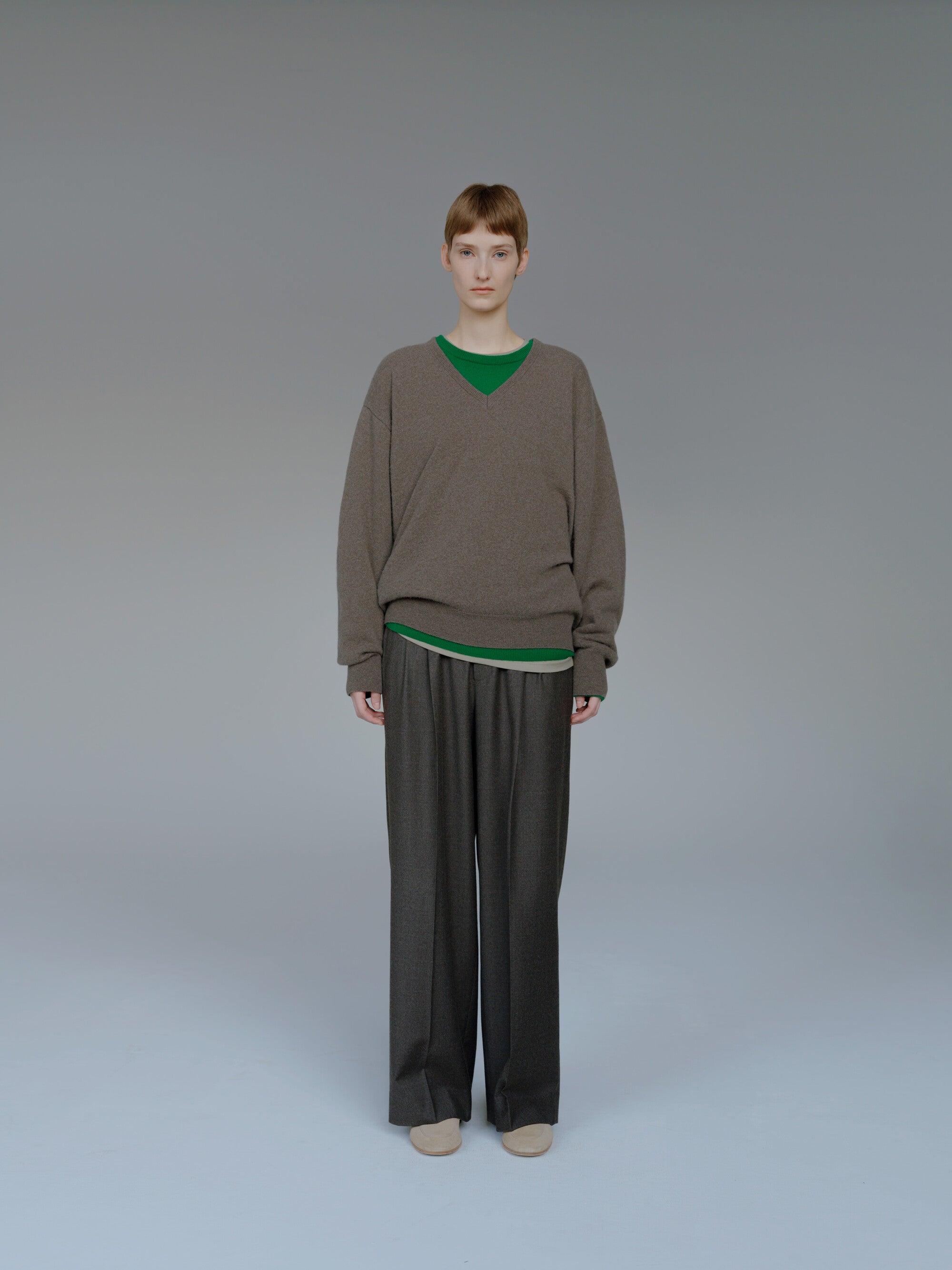 PURE CASHMERE KNIT V NECK LS