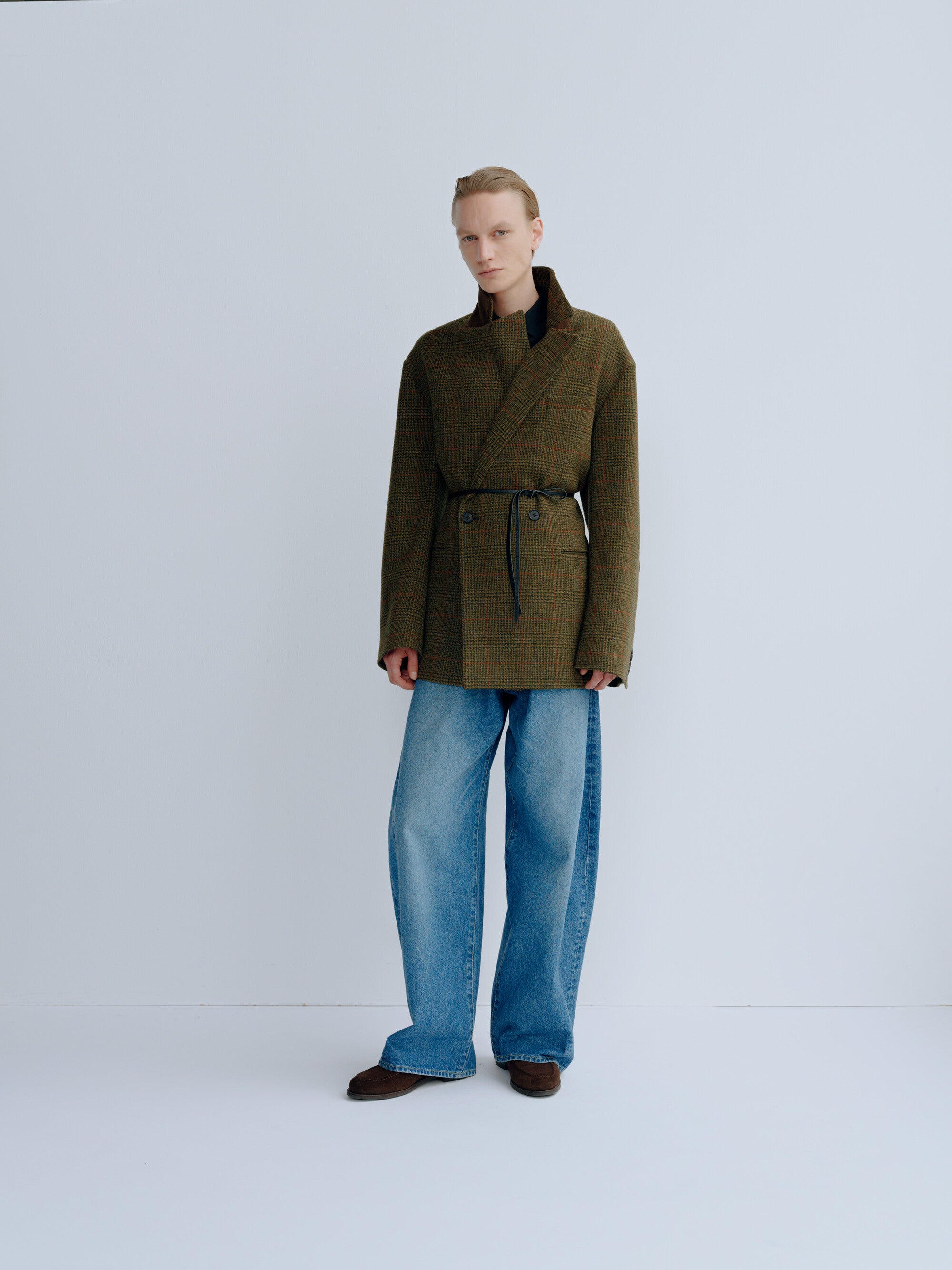 BRITISH TWEED OVERSIZED PEAK LAPEL JACKET