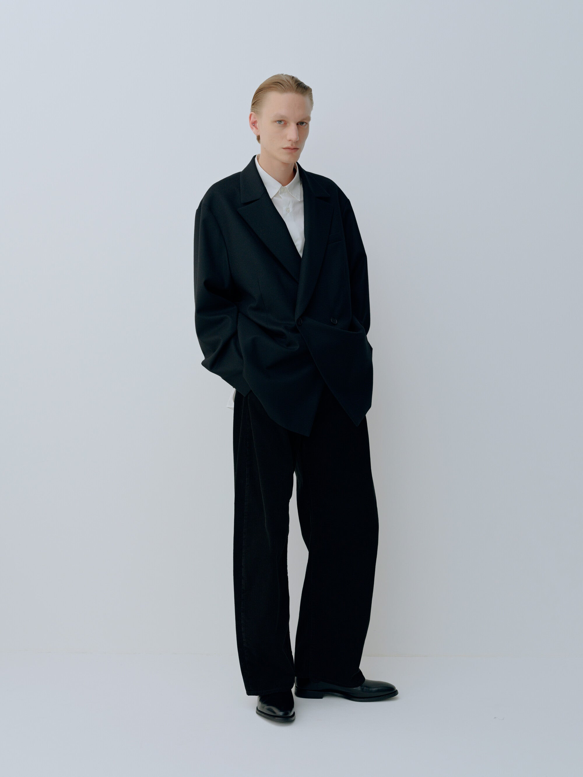WOOL FLANNEL OVERSIZED PEAK LAPEL JACKET