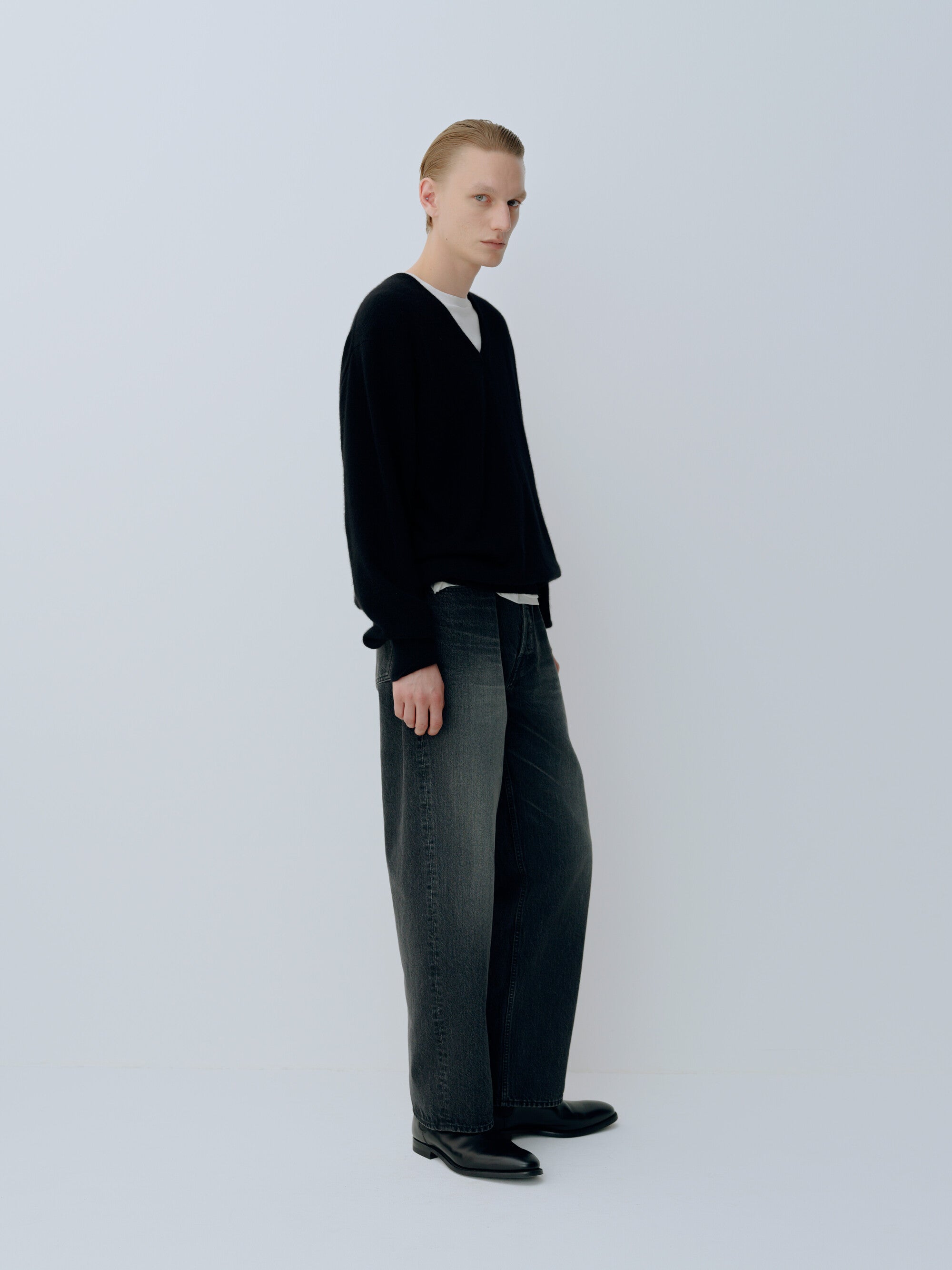 RELAX FIT DENIM PANTS