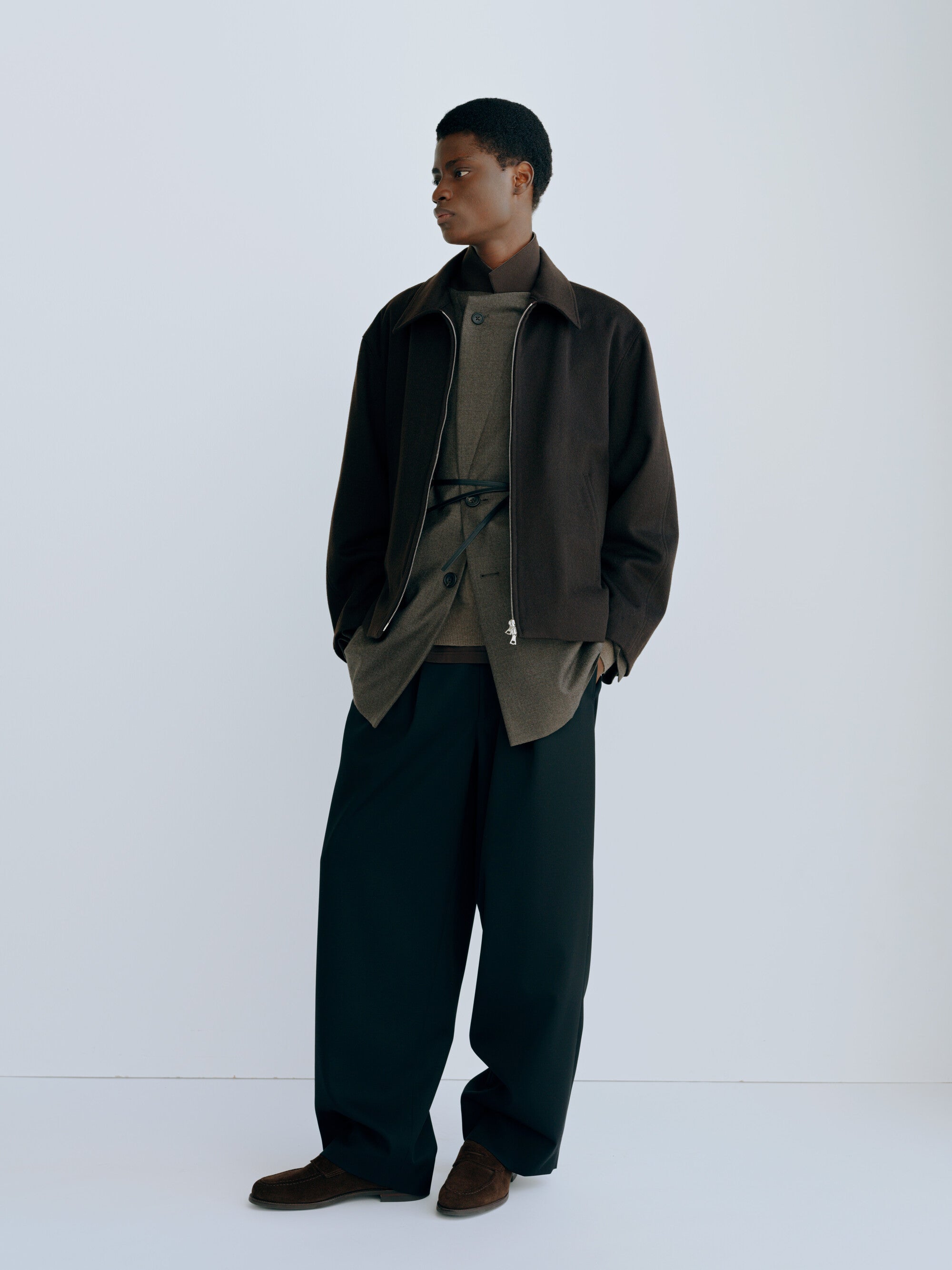 WOOL CASHMERE ZIP SHORT JACKET