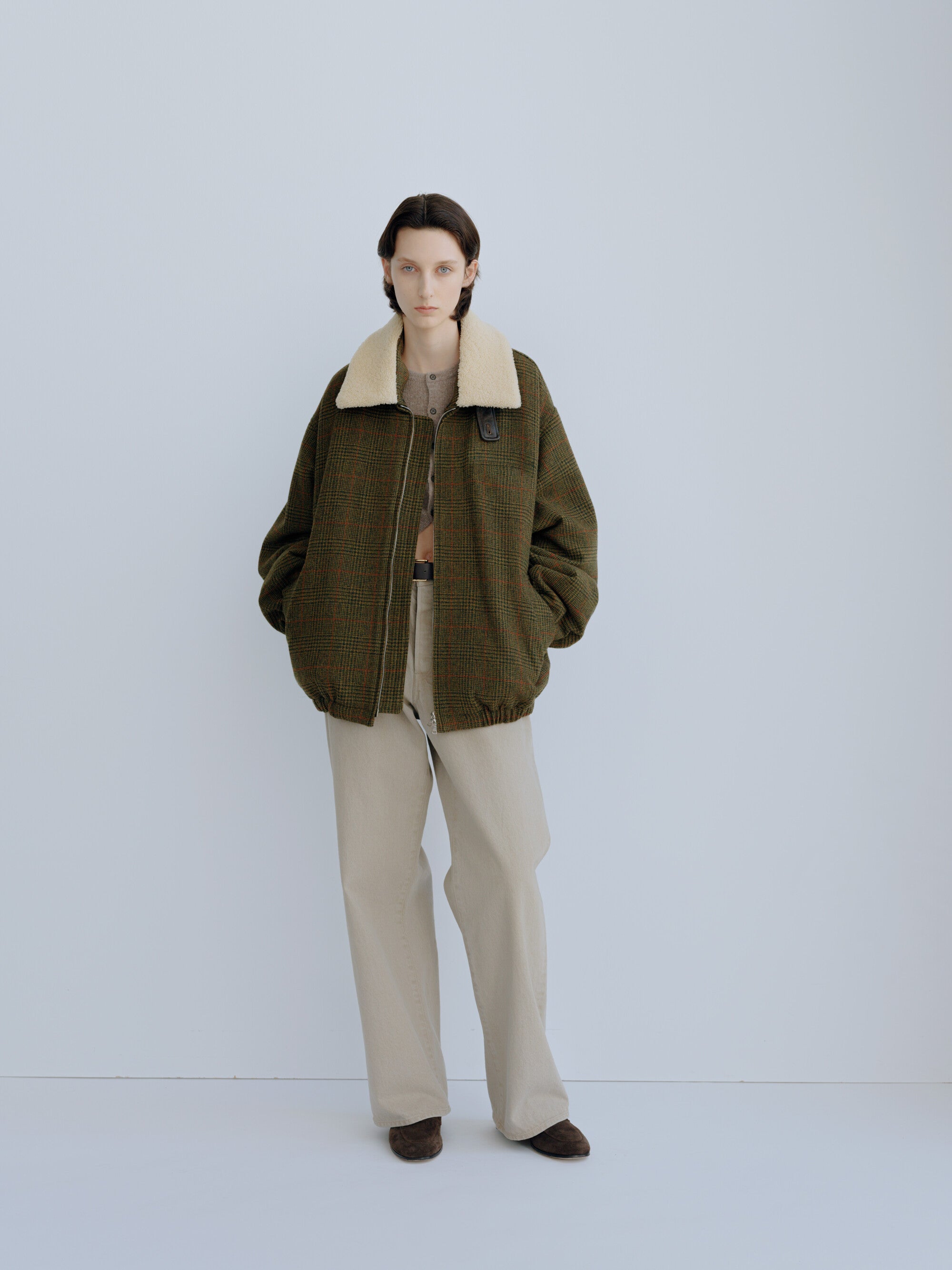 DETATCHABLE COLLAR BRITISH TWEED JACKET