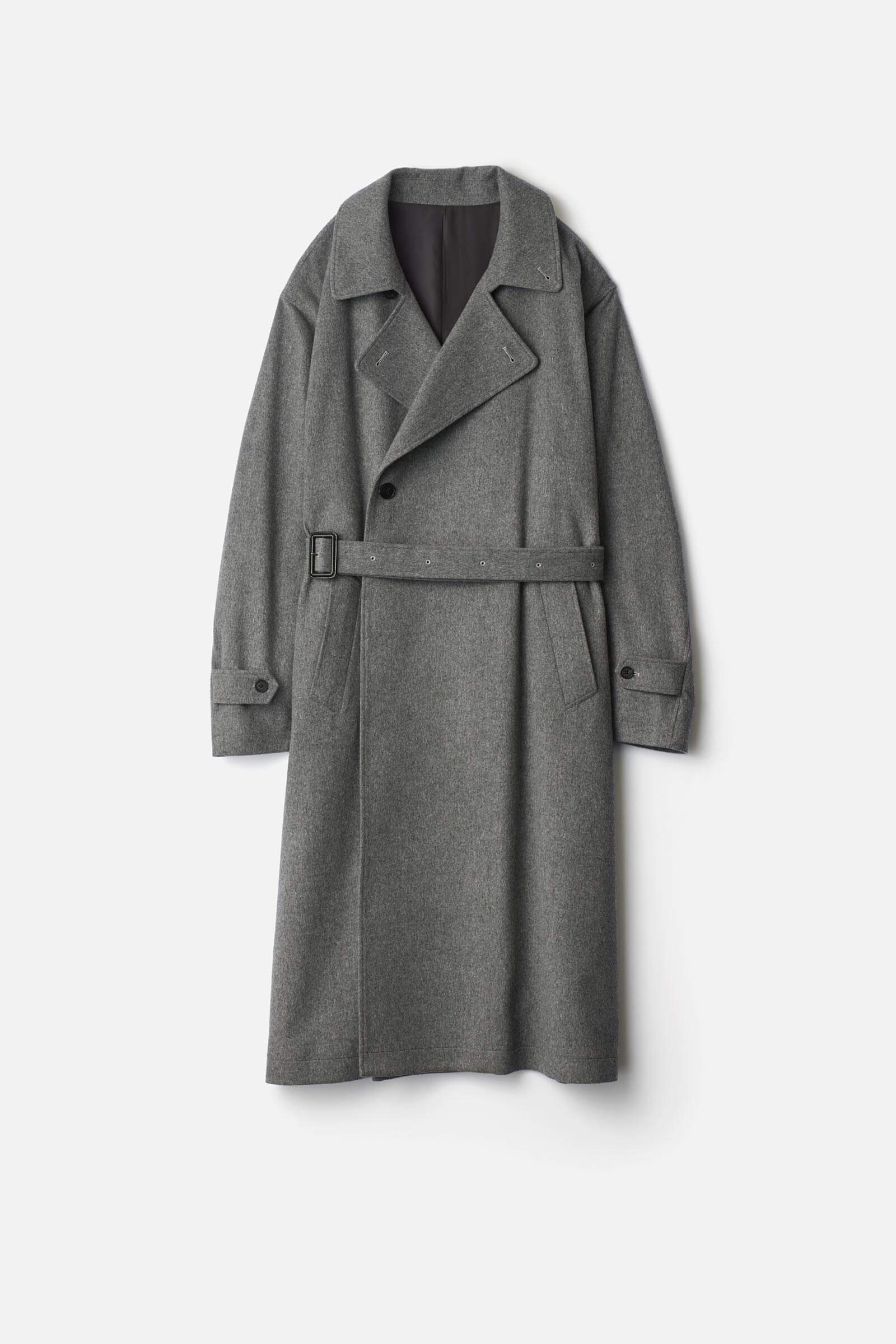 OVERSIZED DOUBLE BREASTED COAT